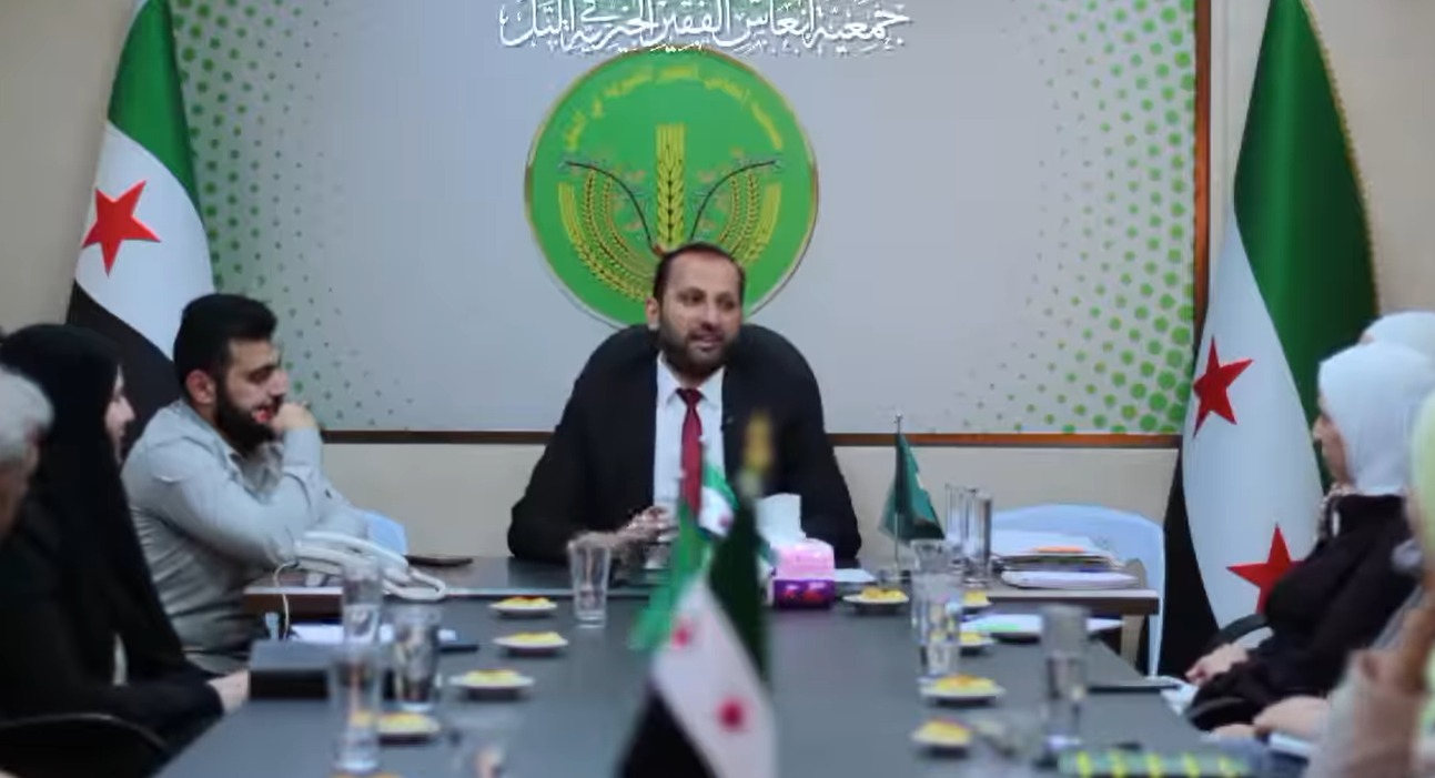 اجتماعًا جمع مجلس الإدارة مع رؤساء الأقسام